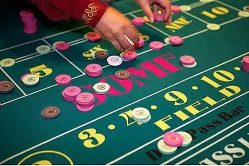 Filipino player browsing ph3333 sports and casino entertainment on mobile